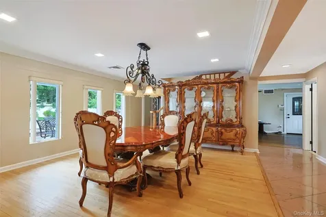 79 Constellation Road Levittown NY 11756