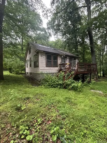 214 Walnut Road Lake Peekskill NY 10537