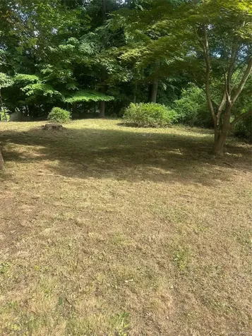 214 Walnut Road Lake Peekskill NY 10537