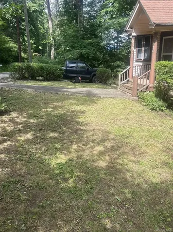 214 Walnut Road Lake Peekskill NY 10537
