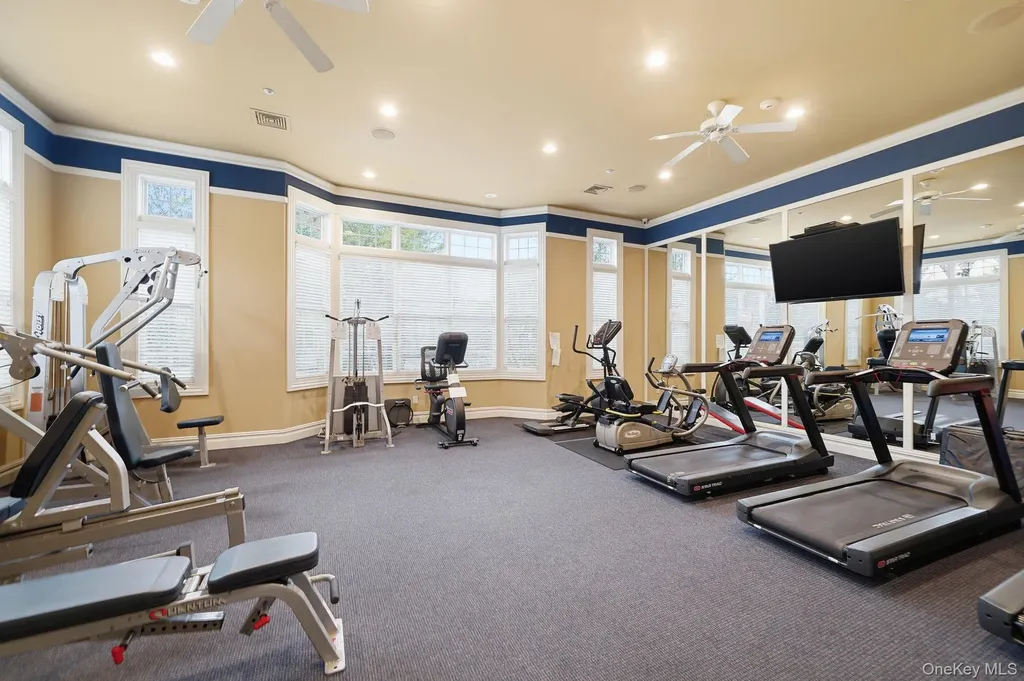 11 Ovation Place Eastport NY 11941
