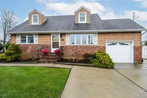 12 Prince Street Hicksville NY 11801