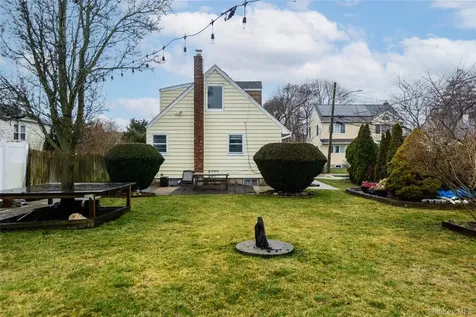 12 Prince Street Hicksville NY 11801