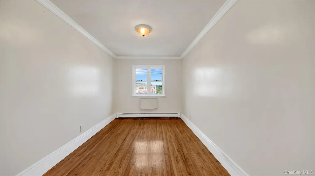 4392 Carpenter Apt #2 Avenue Bronx NY 10466