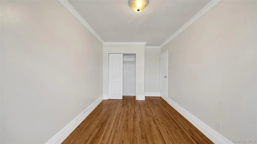 4392 Carpenter Apt #2 Avenue Bronx NY 10466