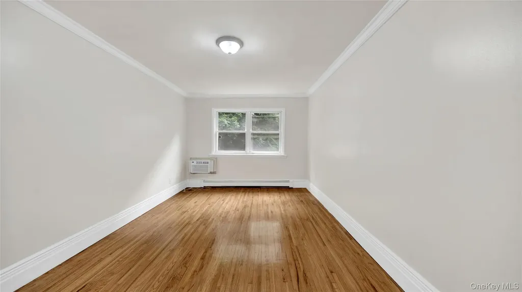 4392 Carpenter Apt #2 Avenue Bronx NY 10466