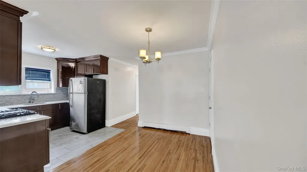 4392 Carpenter Apt #2 Avenue Bronx NY 10466