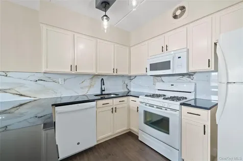 195 Beach 60th Street Arverne NY 11692
