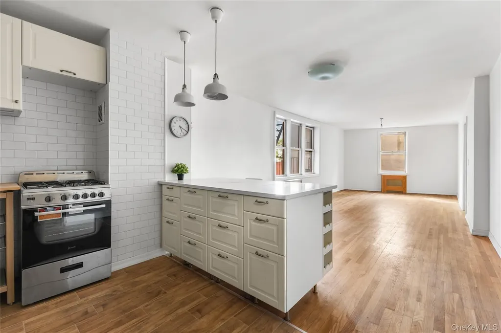 1625 Emmons Avenue Brooklyn NY 11235