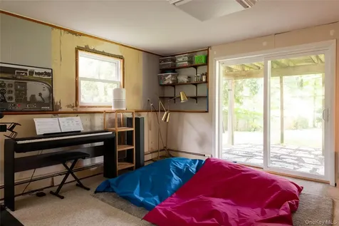 22 Crosmour Road Rhinebeck NY 12572