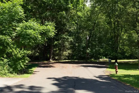 22 Crosmour Road Rhinebeck NY 12572