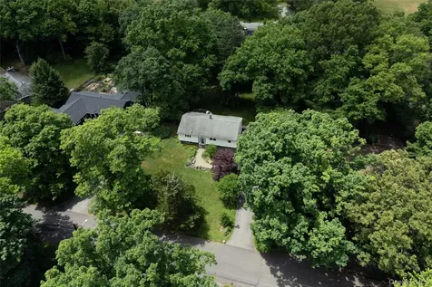 22 Crosmour Road Rhinebeck NY 12572