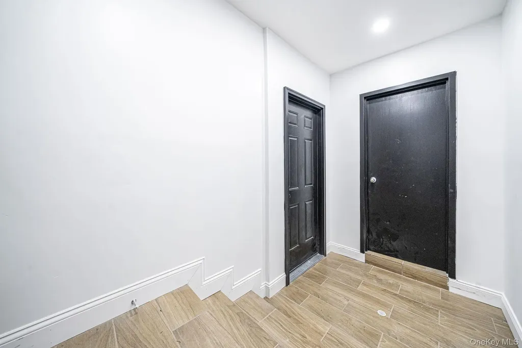 2775 Pond Place Bronx NY 10458
