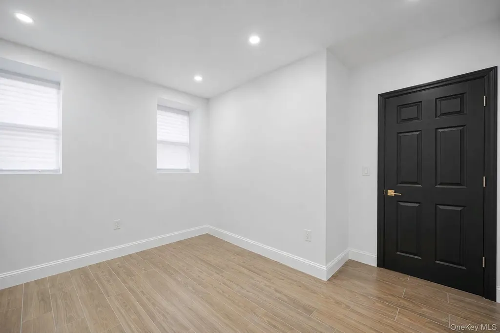 2775 Pond Place Bronx NY 10458
