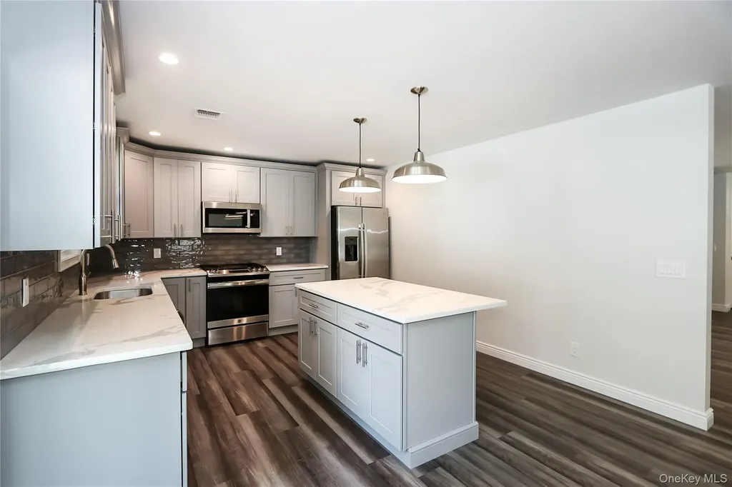 245 New Avenue Wyandanch NY 11798