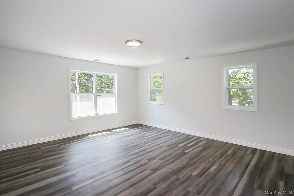 245 New Avenue Wyandanch NY 11798