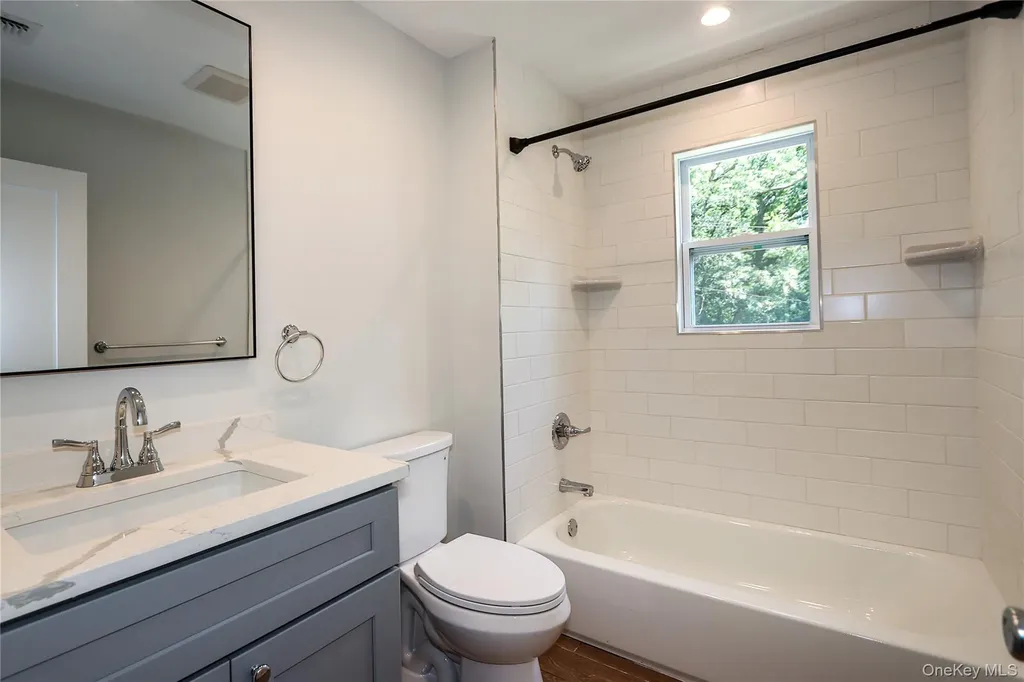 245 New Avenue Wyandanch NY 11798