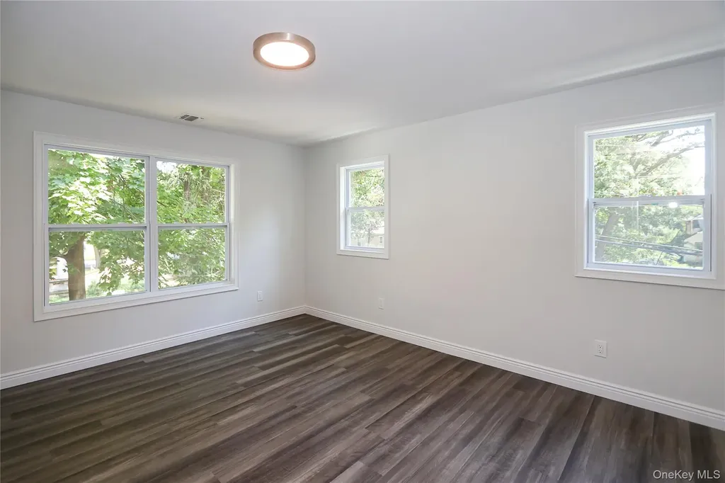 245 New Avenue Wyandanch NY 11798