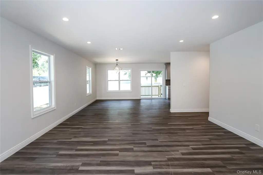 245 New Avenue Wyandanch NY 11798