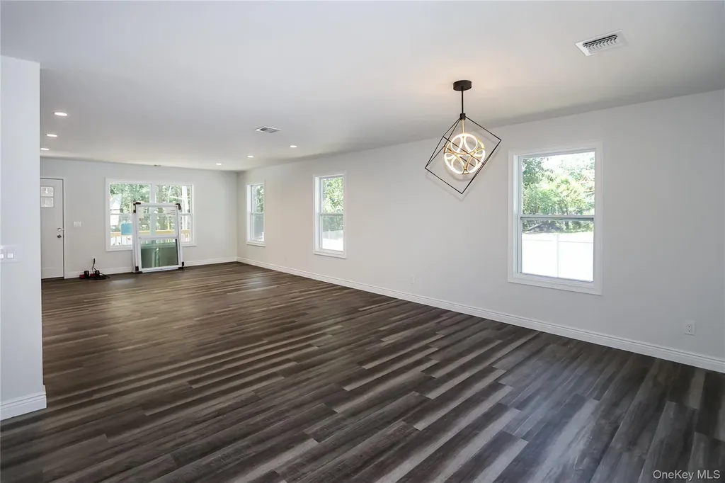 245 New Avenue Wyandanch NY 11798