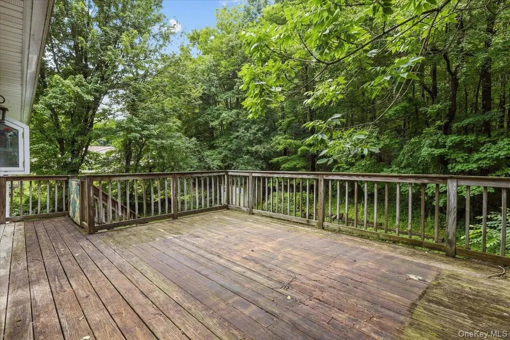 138 Kent Shore Drive Carmel NY 10512