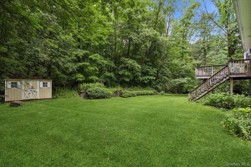 138 Kent Shore Drive Carmel NY 10512