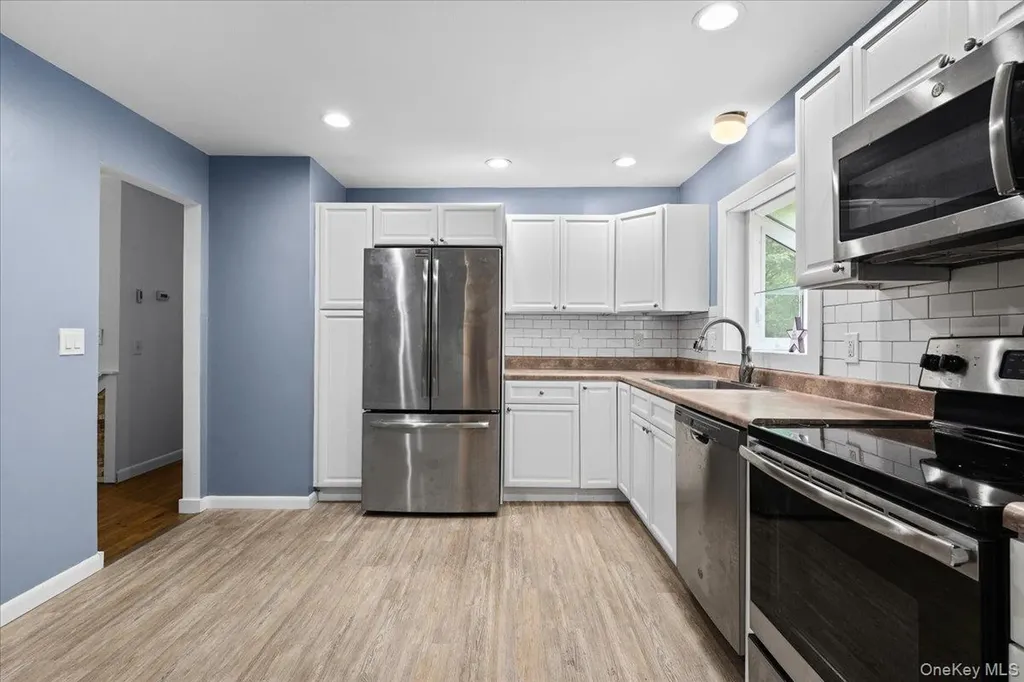 138 Kent Shore Drive Carmel NY 10512