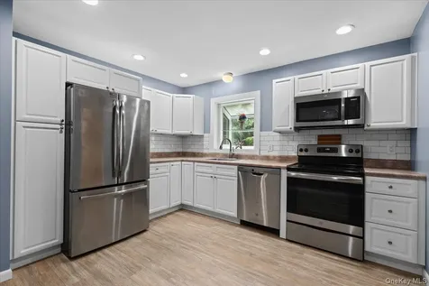 138 Kent Shore Drive Carmel NY 10512