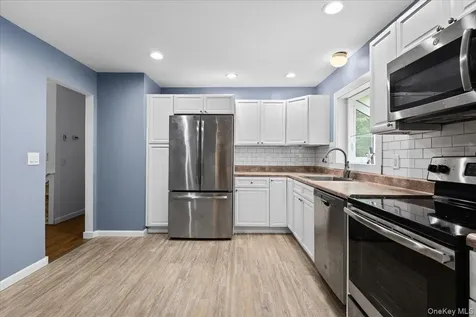 138 Kent Shore Drive Carmel NY 10512
