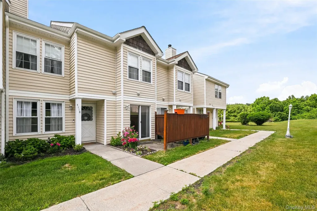 4118 Whispering Hills Drive Chester NY 10918