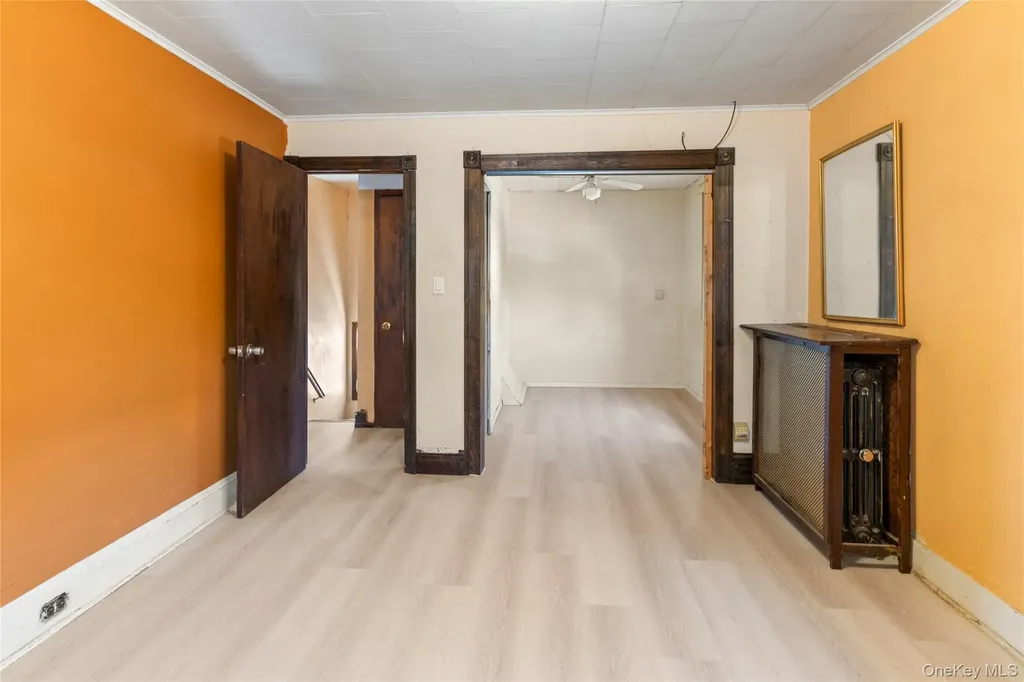 8952 218th Street Queens Village NY 11427