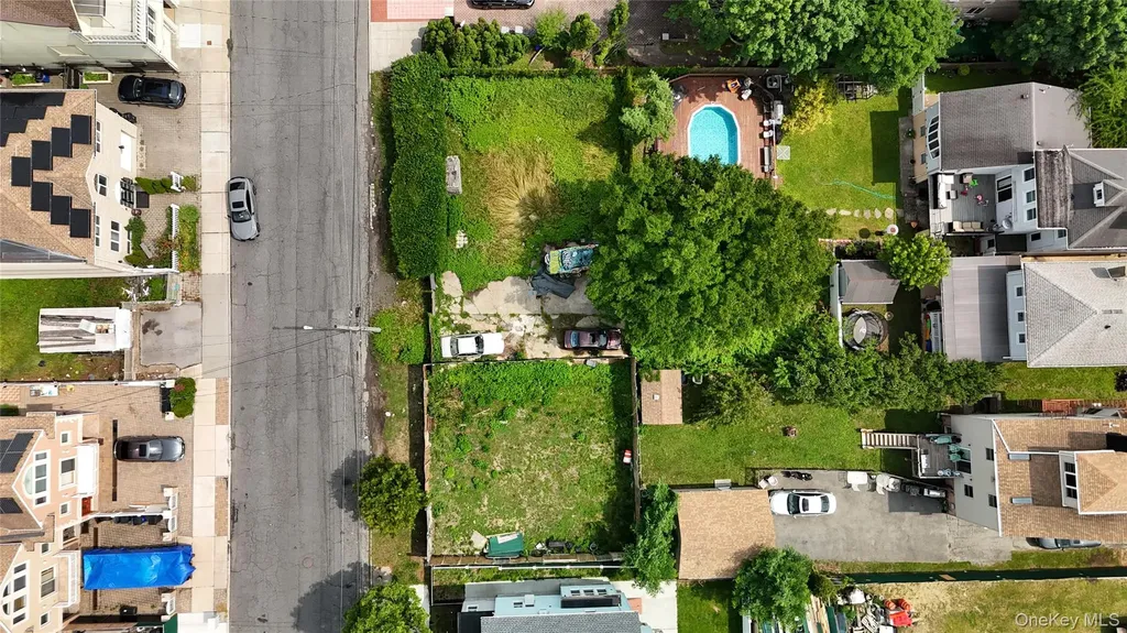 829 Dean Avenue Bronx NY 10465