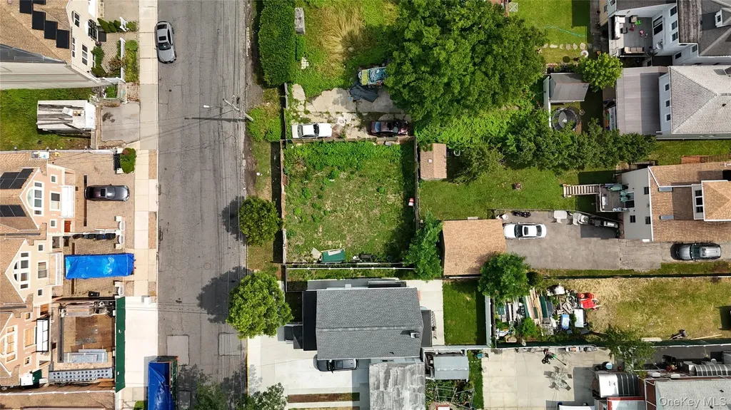 829 Dean Avenue Bronx NY 10465