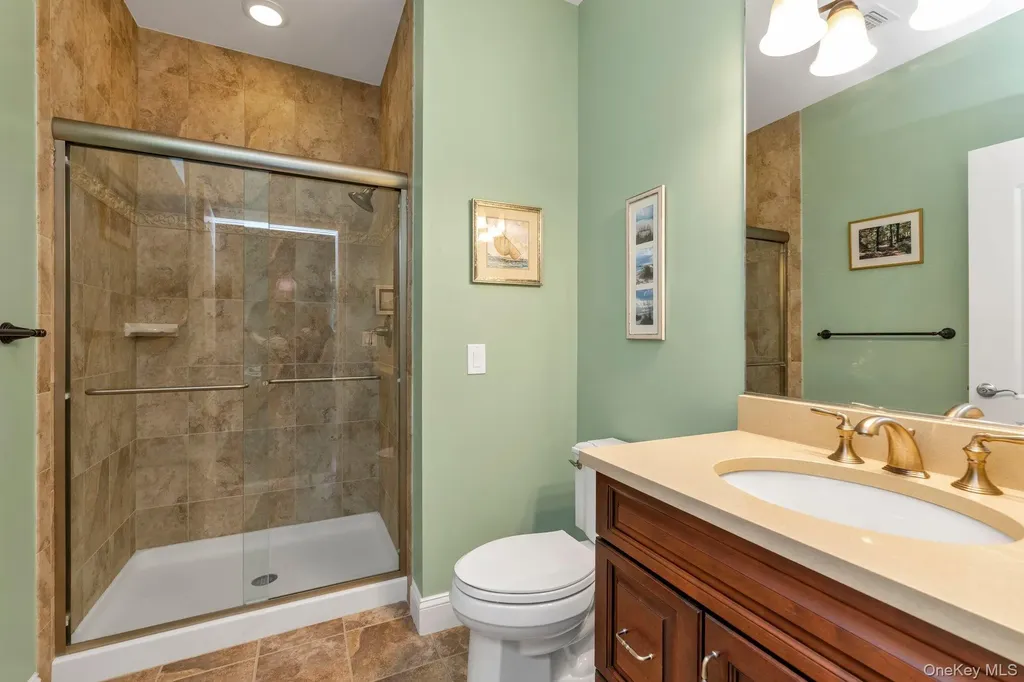 104 Shady Lane Westbury NY 11590