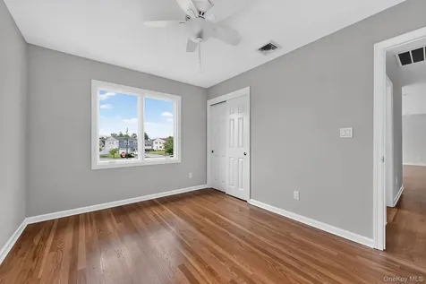 89 Ocean Avenue Massapequa NY 11758