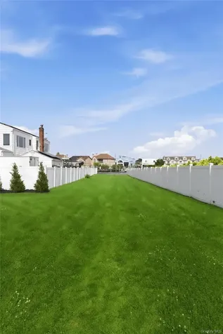 89 Ocean Avenue Massapequa NY 11758