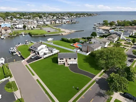 89 Ocean Avenue Massapequa NY 11758