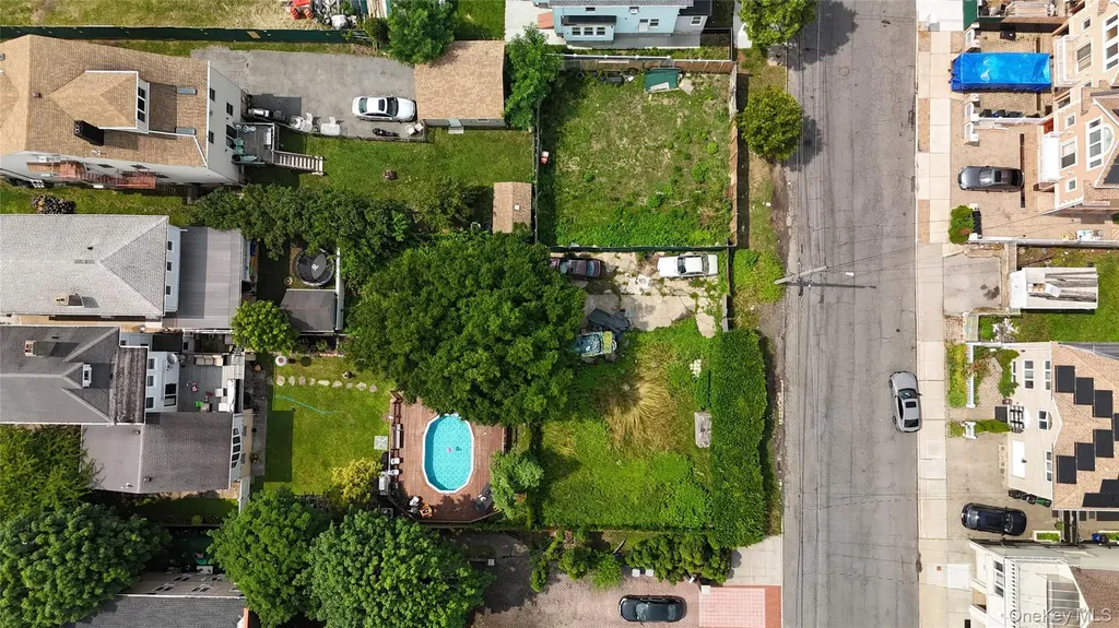 819 Dean Avenue Bronx NY 10465