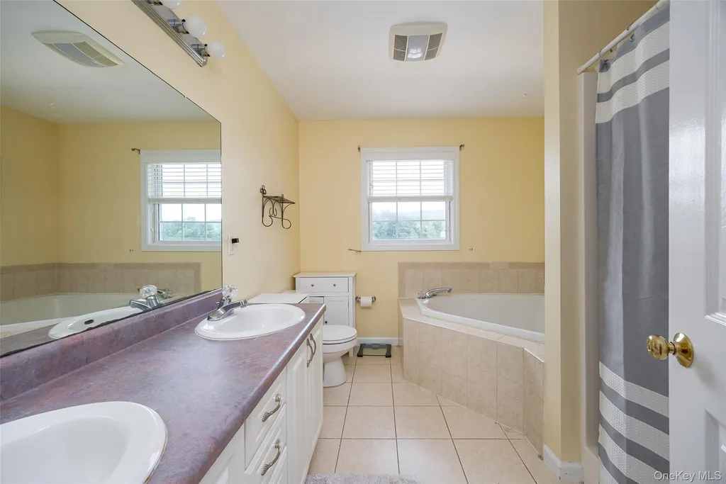 89 Brookside Lane Lagrangeville NY 12540