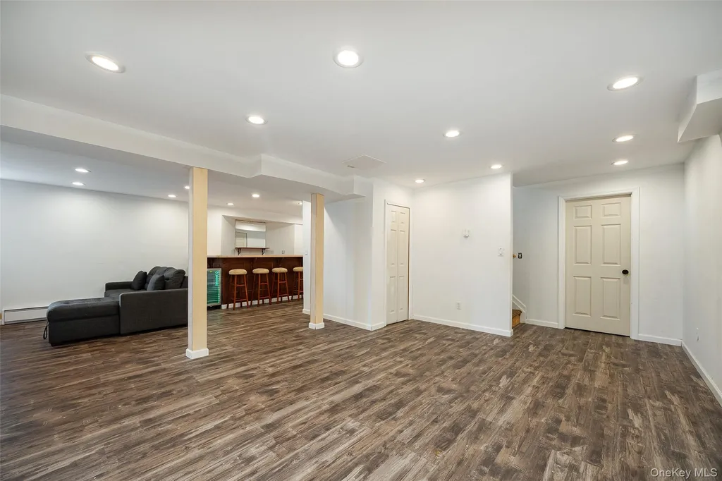 89 Brookside Lane Lagrangeville NY 12540