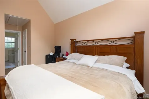 89 Brookside Lane Lagrangeville NY 12540
