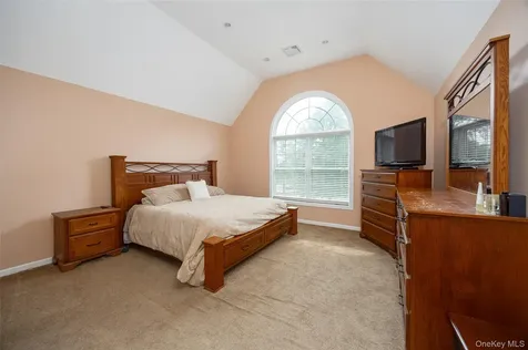 89 Brookside Lane Lagrangeville NY 12540