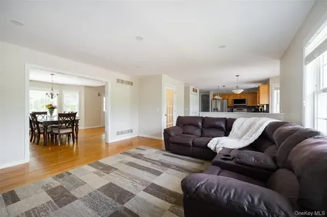 89 Brookside Lane Lagrangeville NY 12540