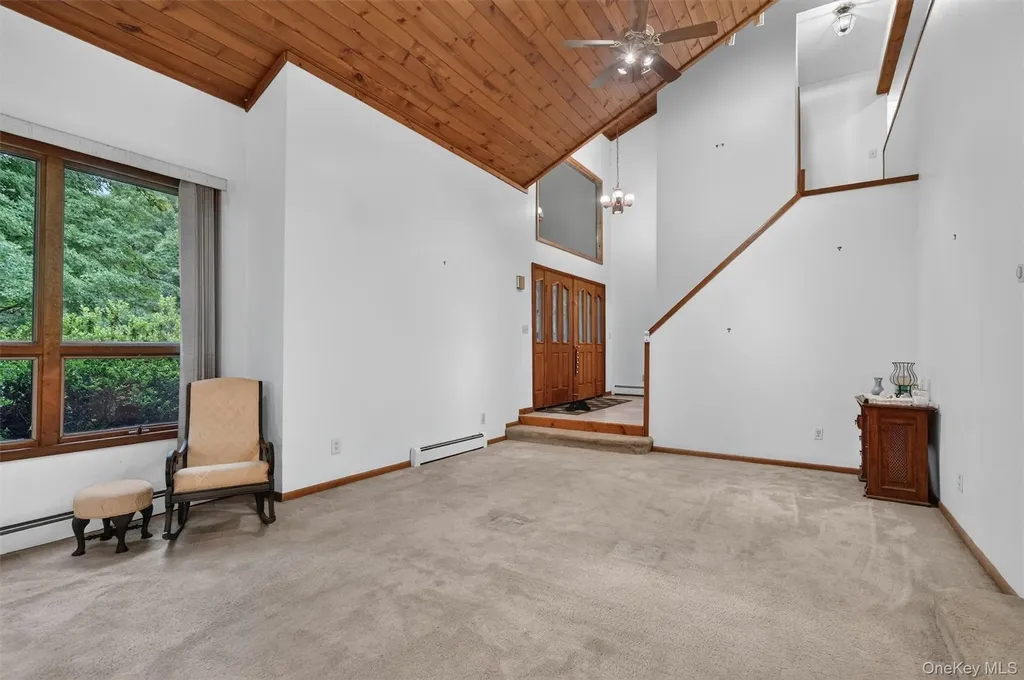 1 Tenny Lane Cornwall NY 12518