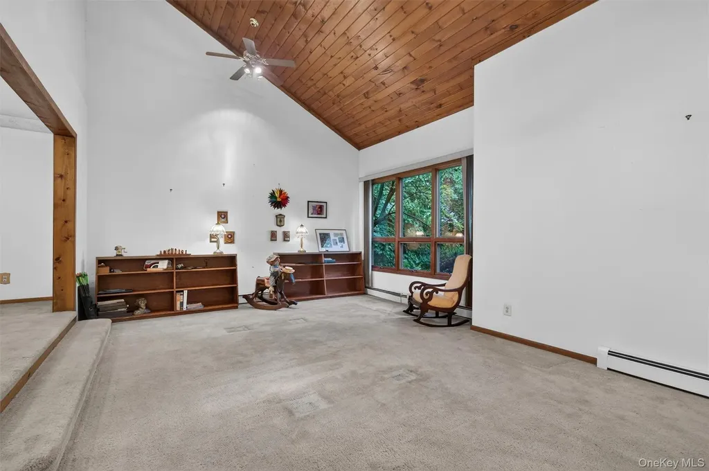 1 Tenny Lane Cornwall NY 12518