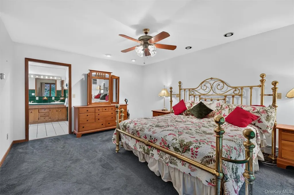 1 Tenny Lane Cornwall NY 12518