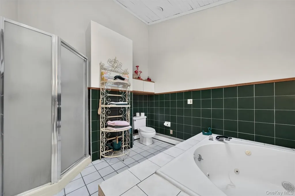 1 Tenny Lane Cornwall NY 12518