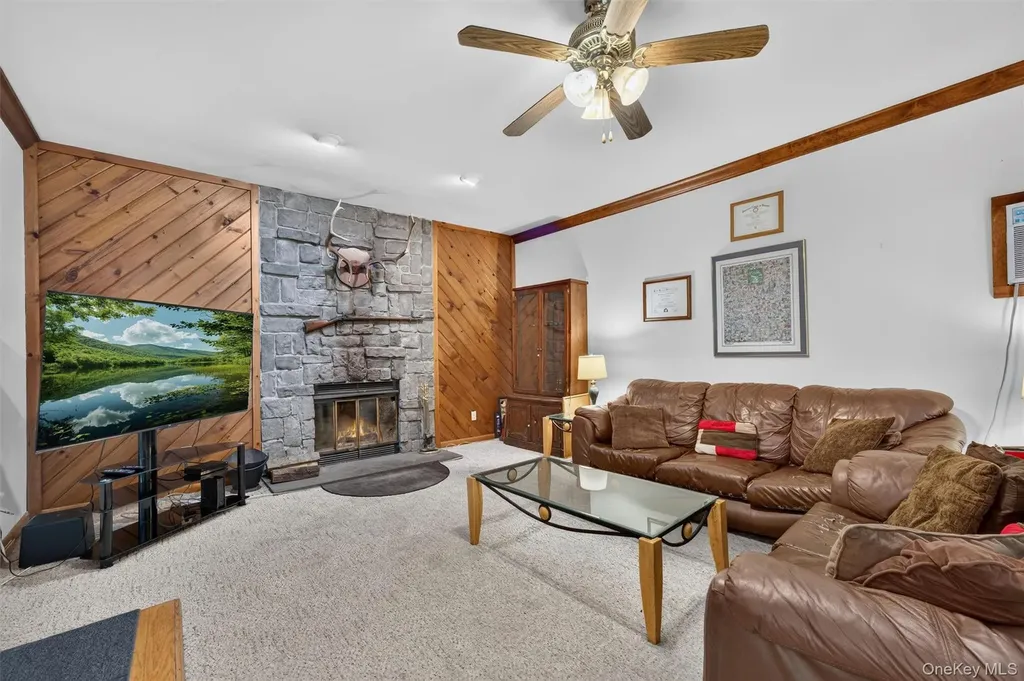 1 Tenny Lane Cornwall NY 12518