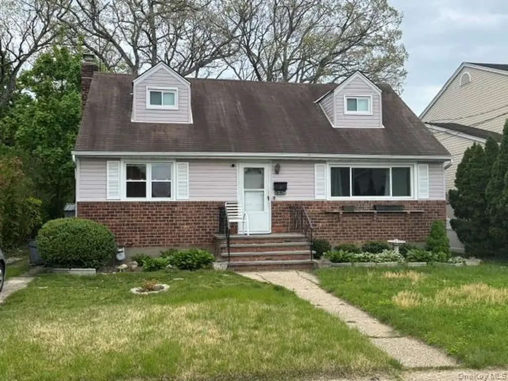 1916 Wilson Avenue North Bellmore NY 11710