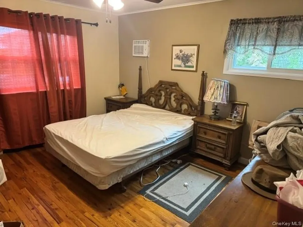 1916 Wilson Avenue North Bellmore NY 11710